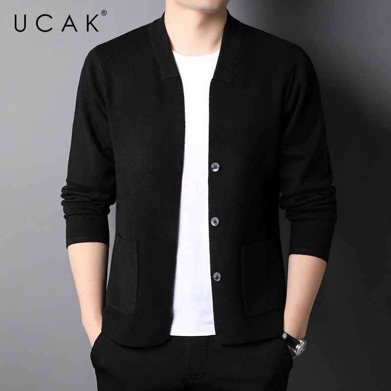 UCAK 브랜드 클래식 캐주얼 버튼 카디건 남성 스웨터 코트 의류 Streetwear 솔리드 컬러 포켓 카디건 남성 풀 옴므 U1360